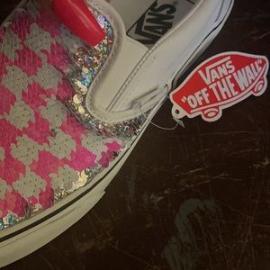 Sequence converse shoes